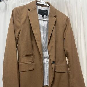 Women’s Banana Republic camel Blazer size 2